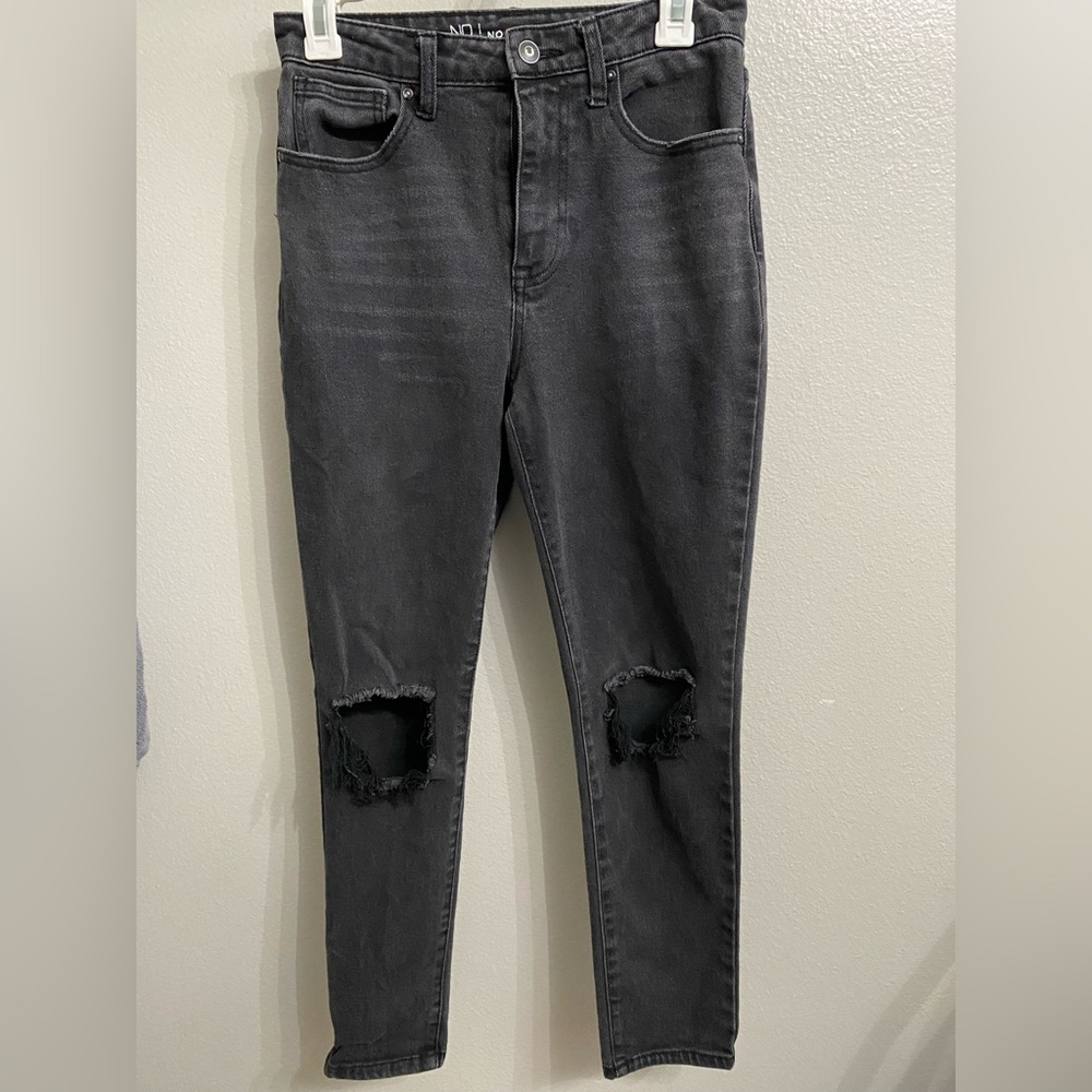 Women’s dark denim ripped jeans